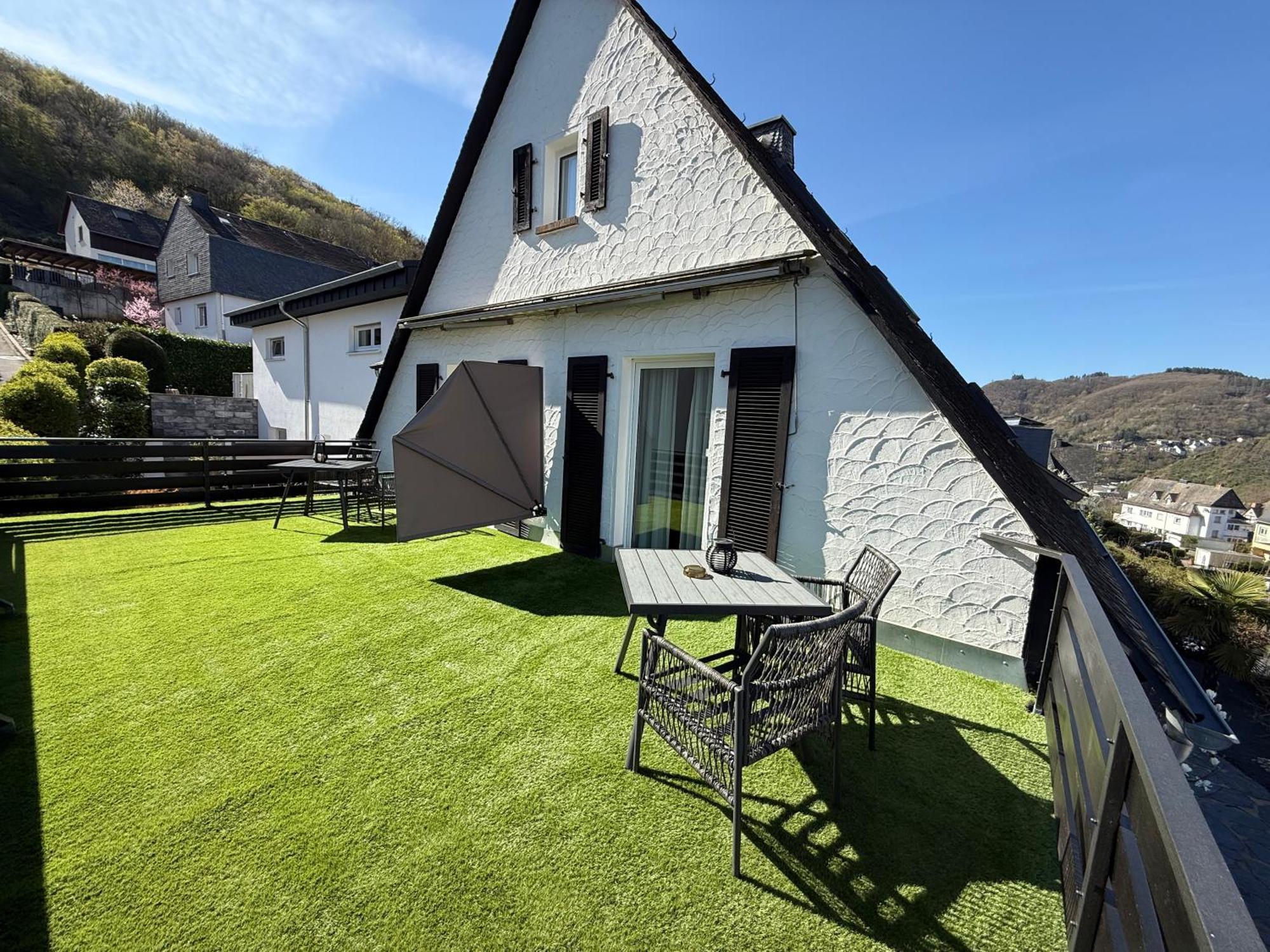 Haus Uebernachtenswert Cochem Mosel Zewnętrze zdjęcie